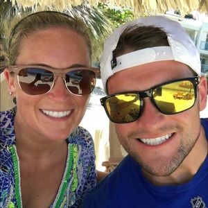 Meet your Posher, Tobi